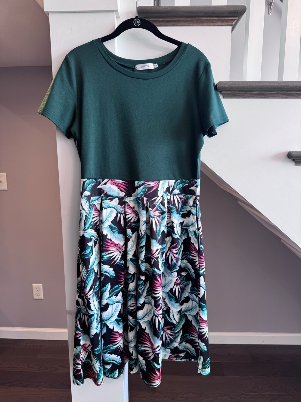 Green Short Sleeve Women’s Dress with Tropical Print Skirt